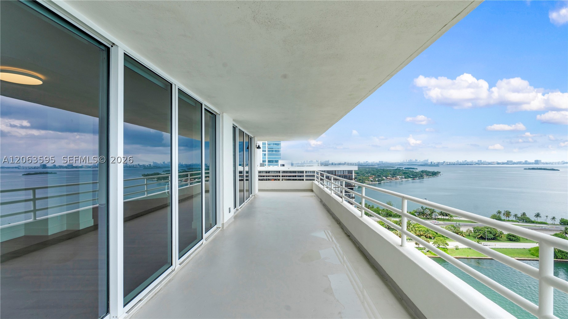 555 NE 34th St #1801 Miami, FL 33137