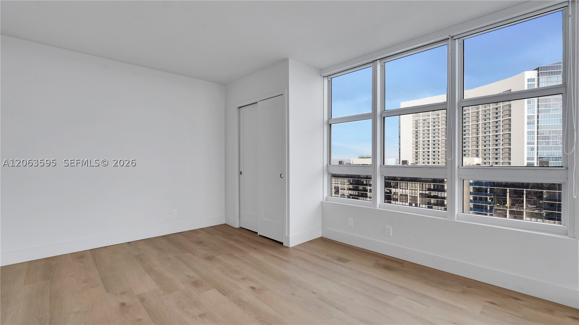 555 NE 34th St #1801 Miami, FL 33137
