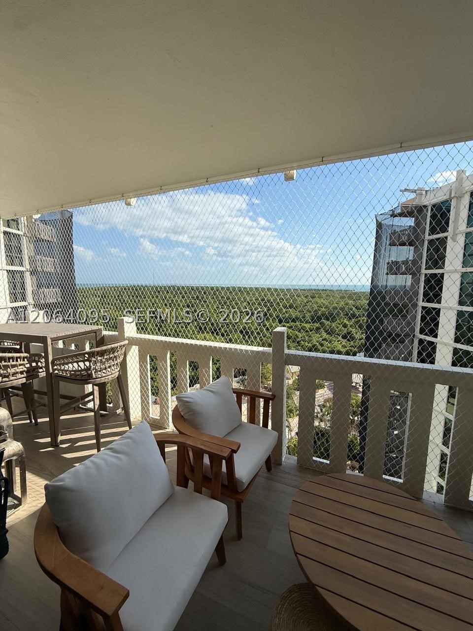 image Towers of Key Biscayne4