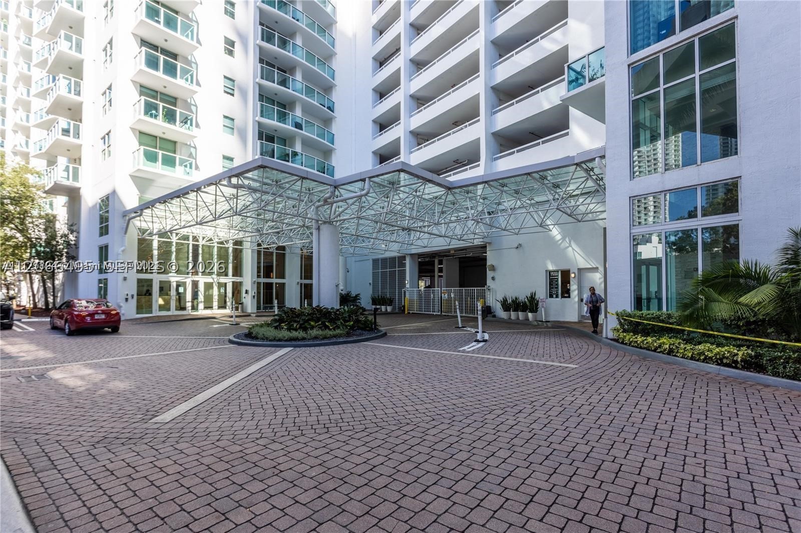 image Brickell on the River South24