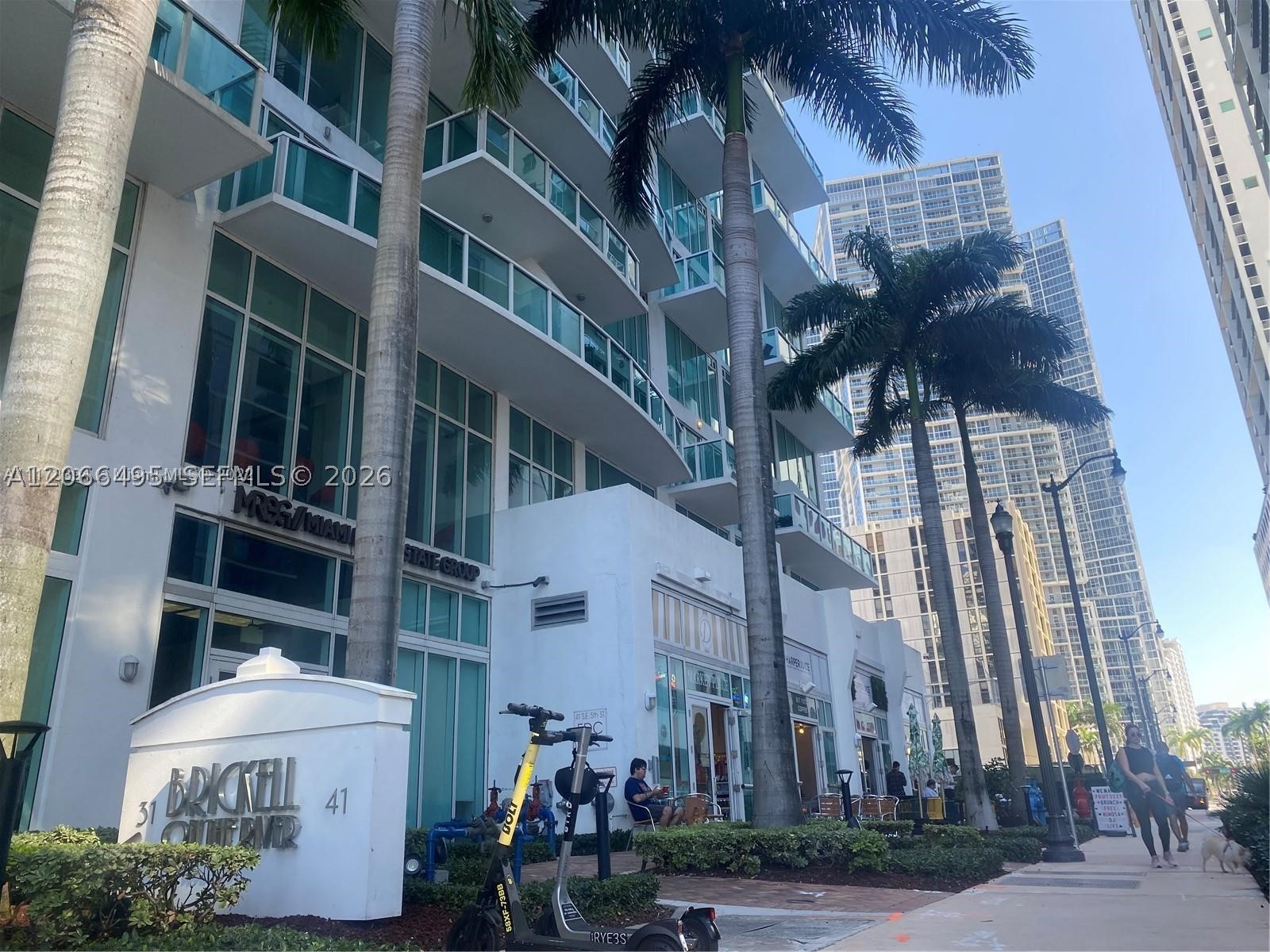 image Brickell on the River South27