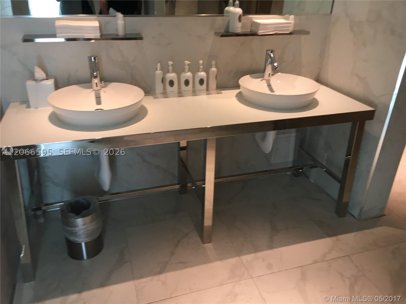 image Dua Miami (SLS Brickell)27