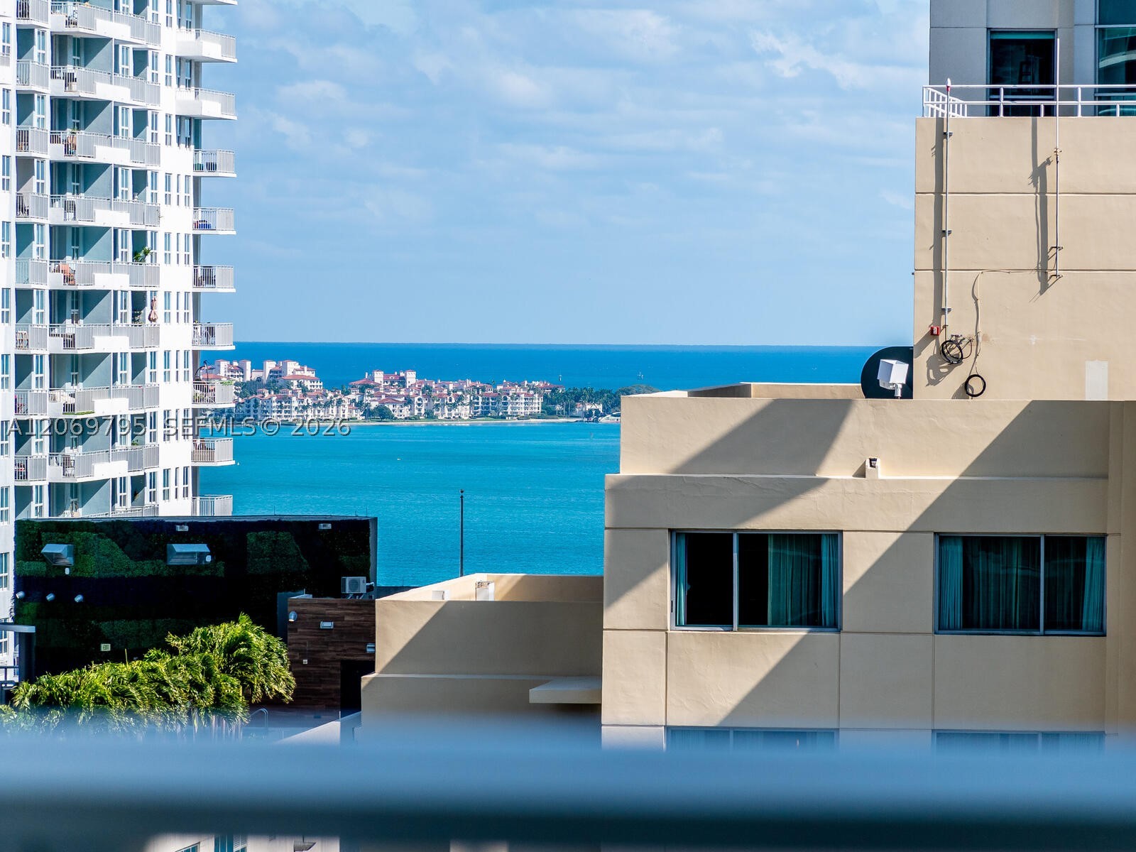 image The Bond on Brickell34