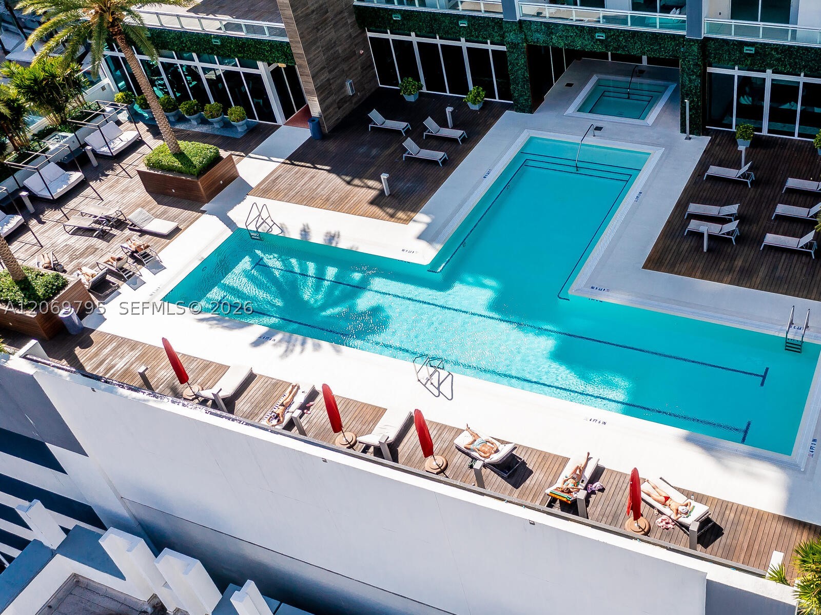 image The Bond on Brickell39