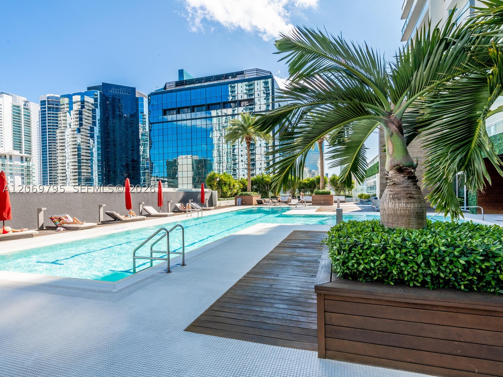 image The Bond on Brickell49