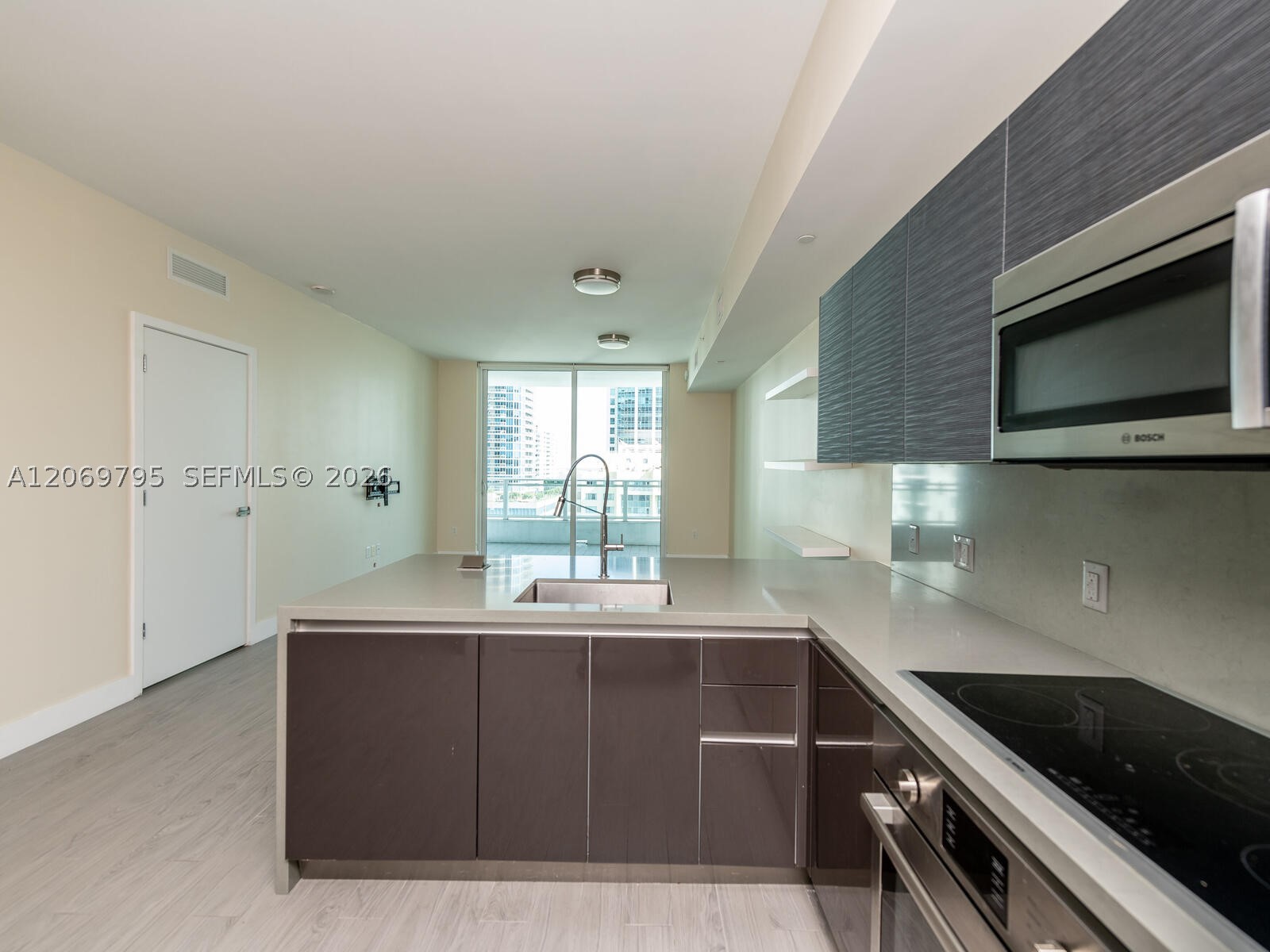 image The Bond on Brickell7