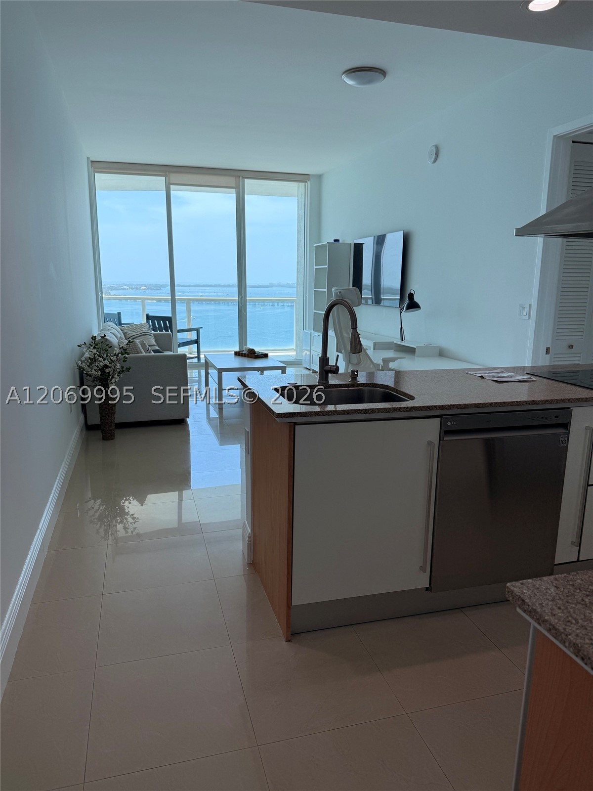 image Emerald at Brickell9