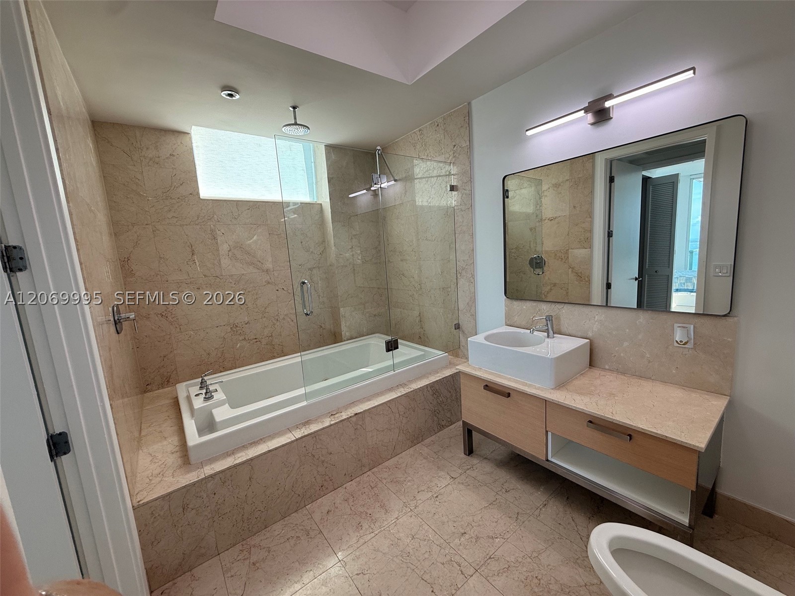 image Emerald at Brickell4