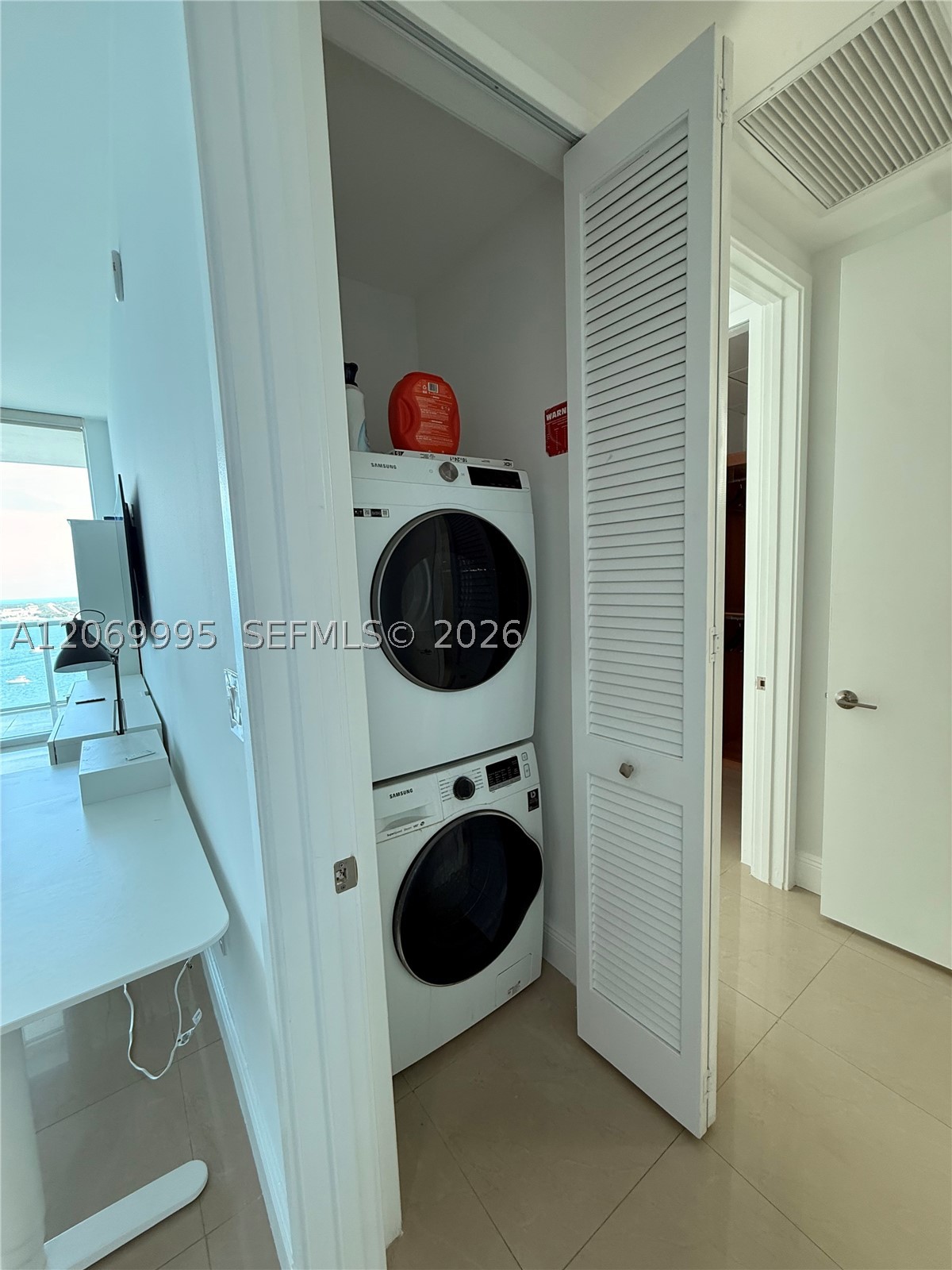 image Emerald at Brickell7