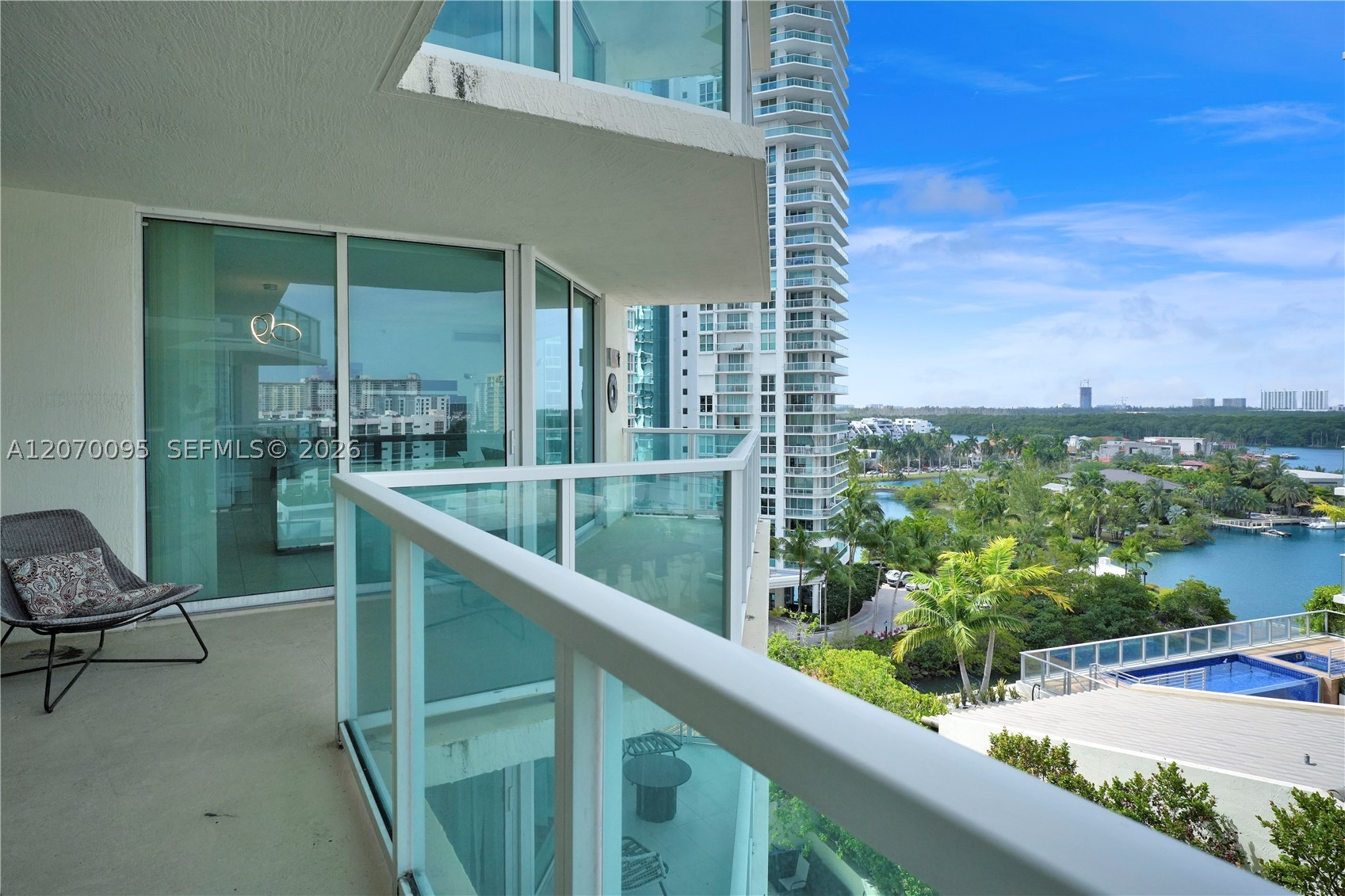image St Tropez Sunny Isles11