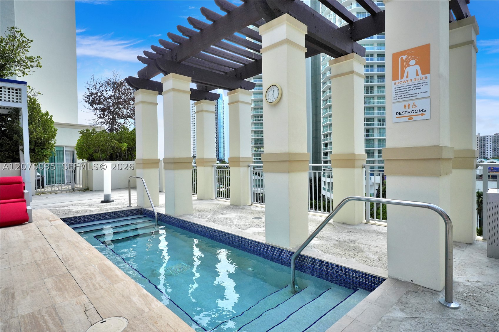 image St Tropez Sunny Isles15