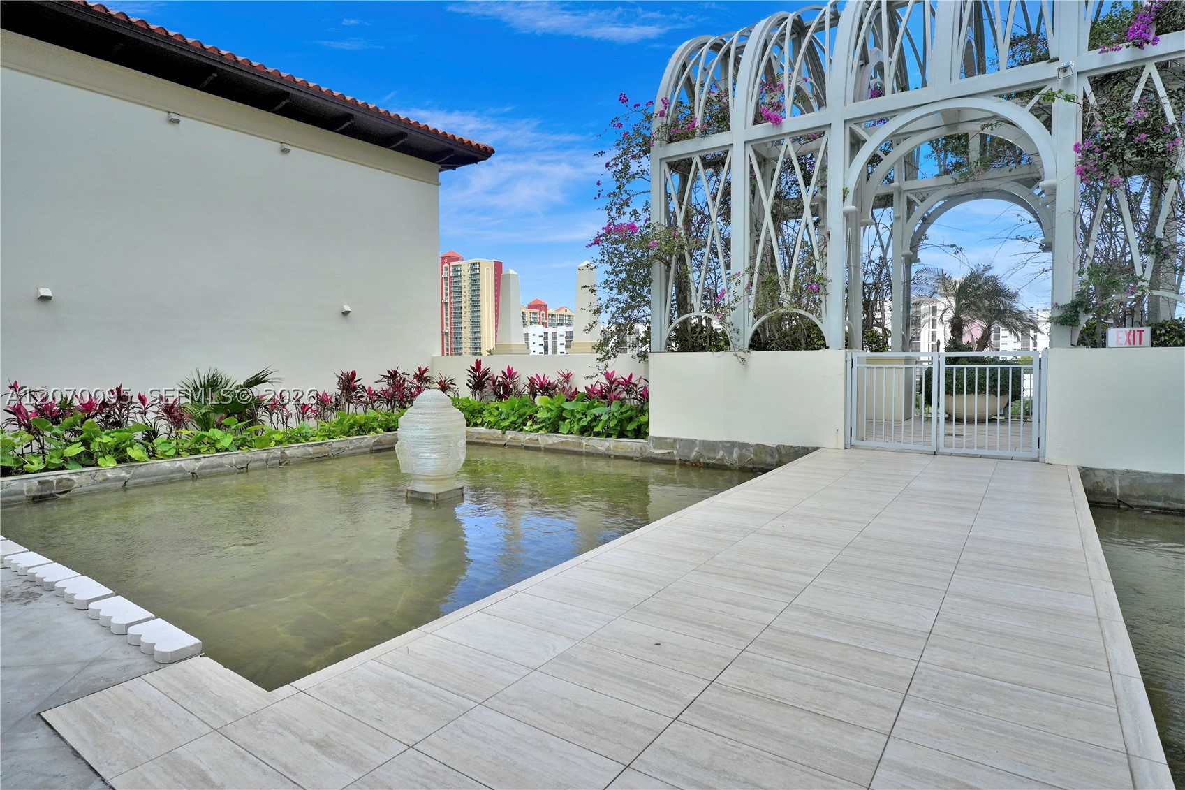 image St Tropez Sunny Isles16