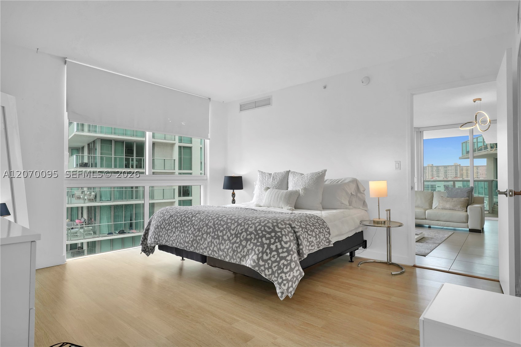 image St Tropez Sunny Isles5