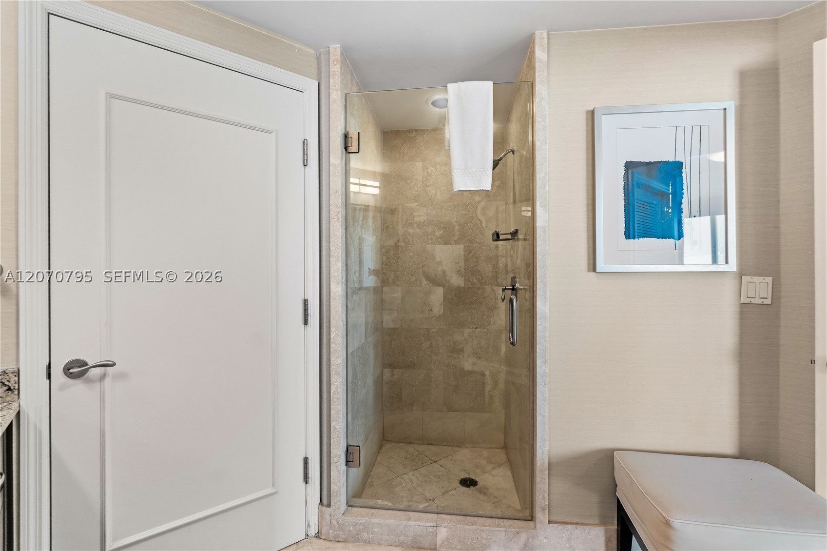 4401 Collins Ave #1915/1917 Miami Beach, FL 33140