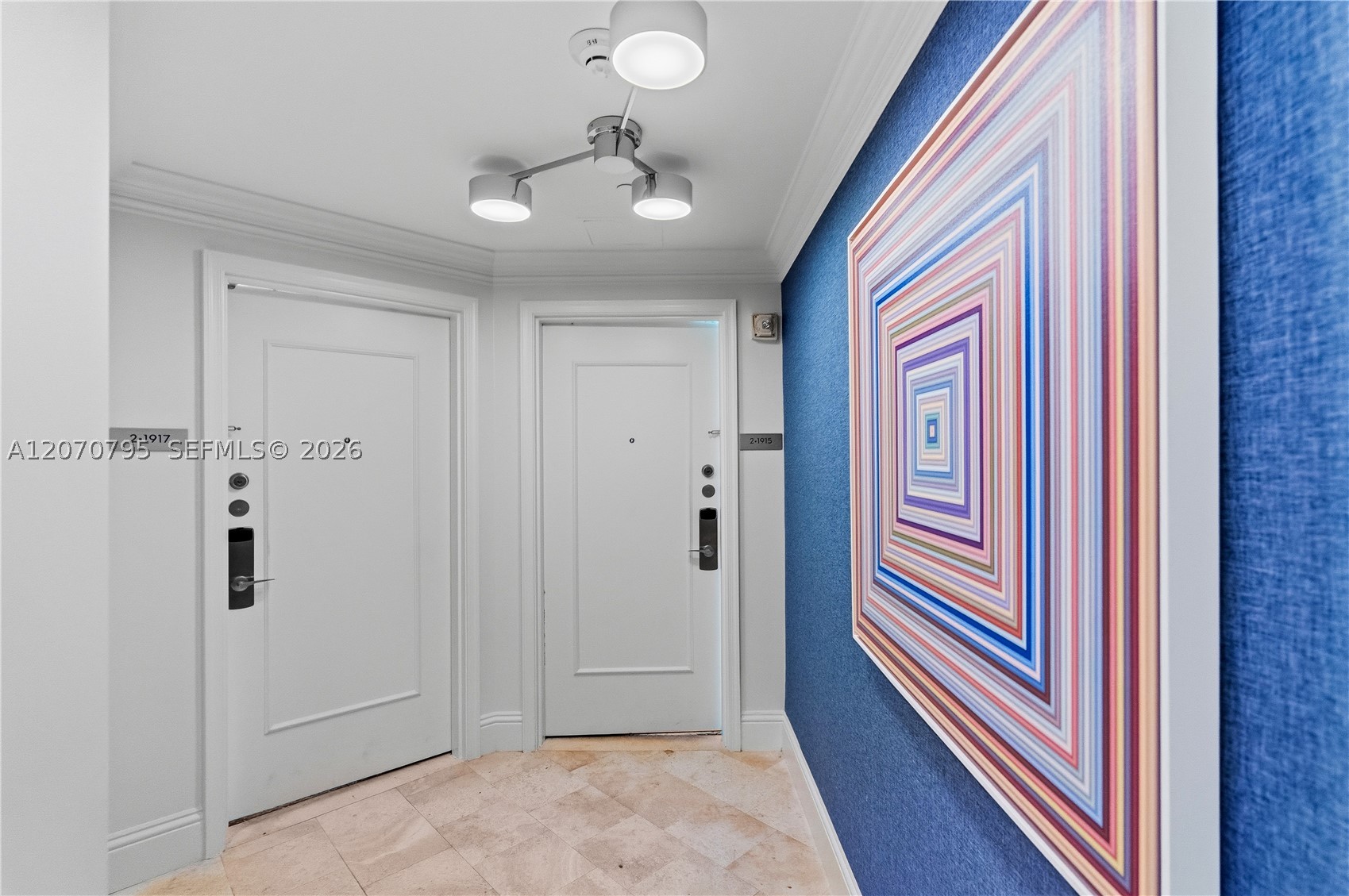 4401 Collins Ave #1915/1917 Miami Beach, FL 33140