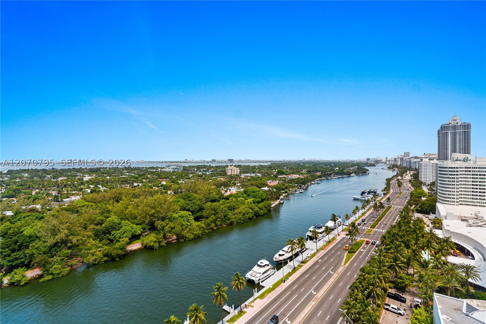 4401 Collins Ave #1915/1917 Miami Beach, FL 33140