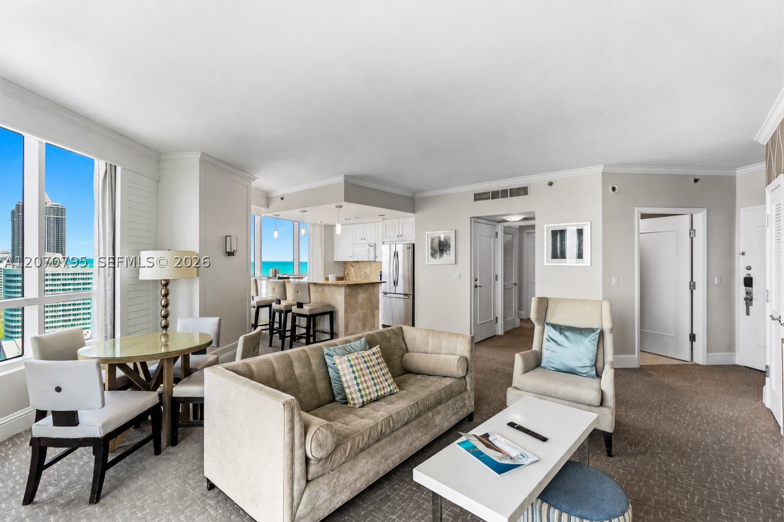 4401 Collins Ave #1915/1917 Miami Beach, FL 33140