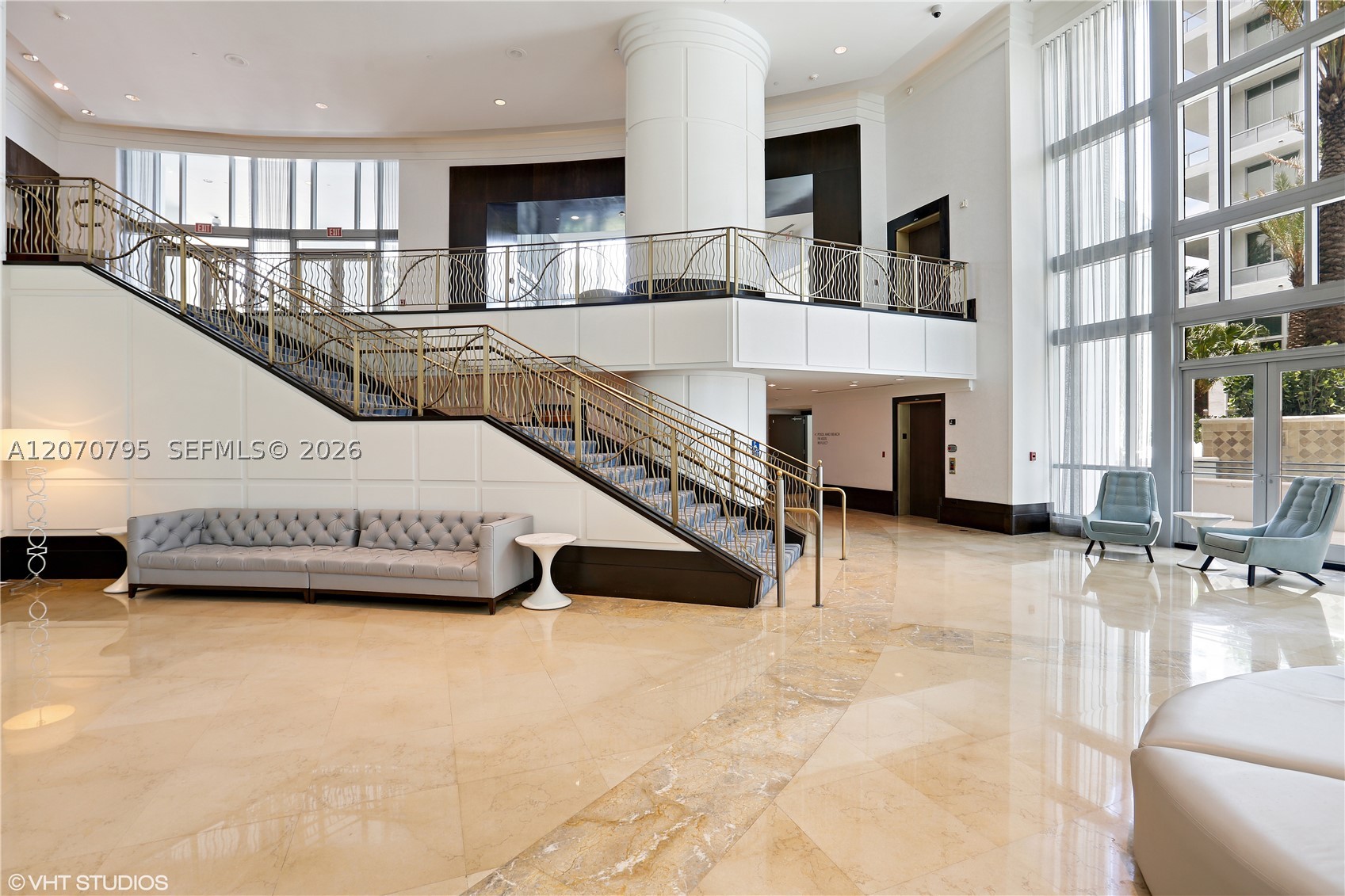 4401 Collins Ave #1915/1917 Miami Beach, FL 33140