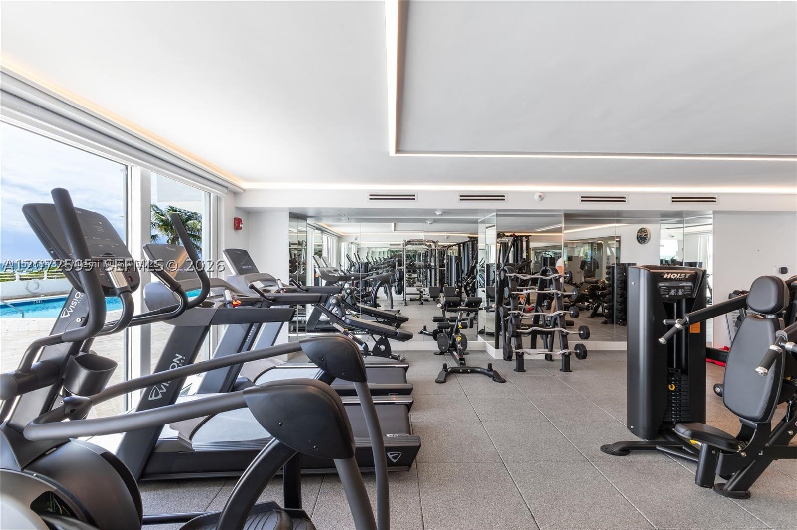 345 Ocean Dr #408 Miami Beach, FL 33139