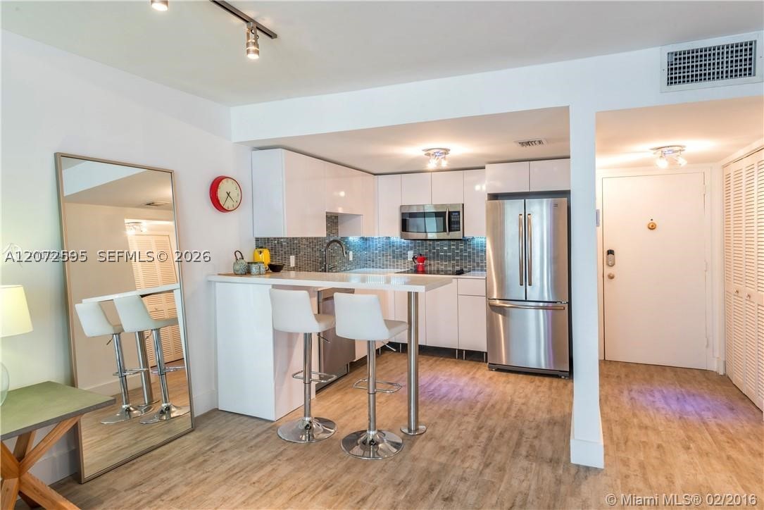 345 Ocean Dr #408 Miami Beach, FL 33139