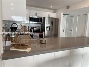 image Arlen House East5