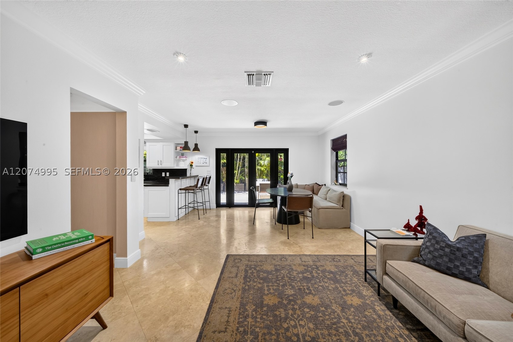 1043 Alfonso Ave Coral Gables, FL 33146