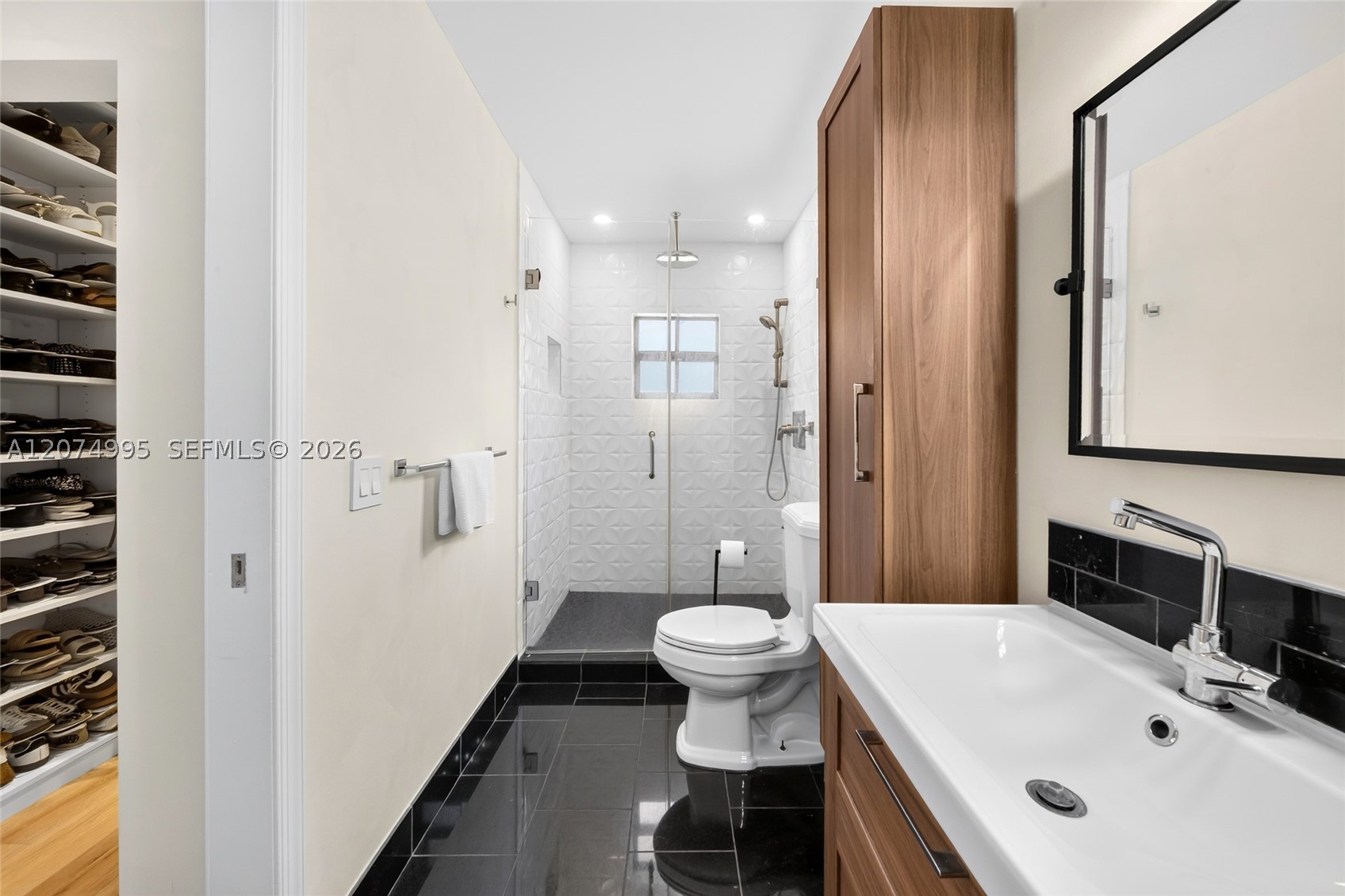 1043 Alfonso Ave Coral Gables, FL 33146
