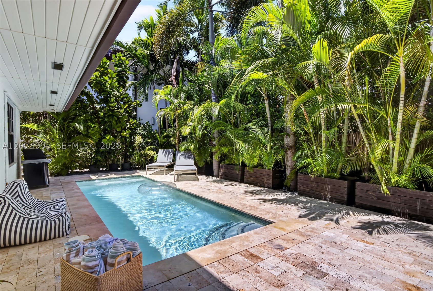 1043 Alfonso Ave Coral Gables, FL 33146