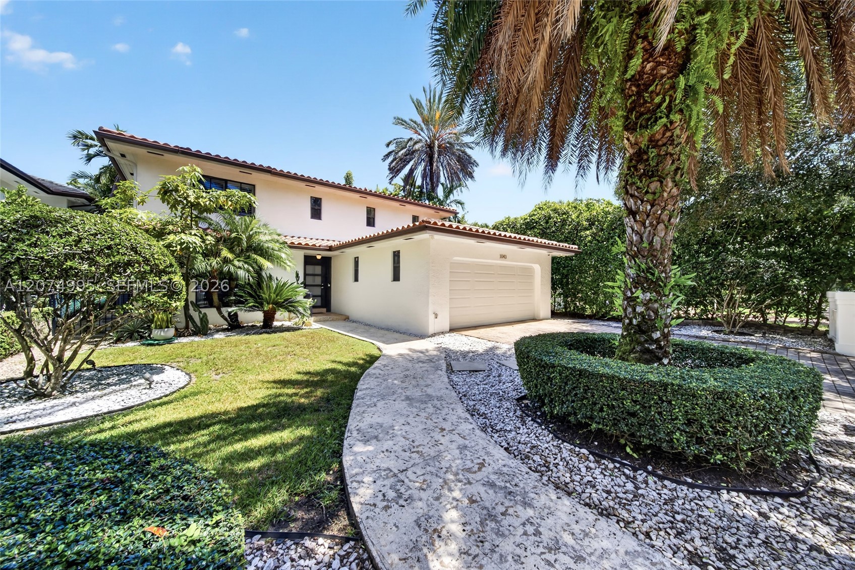 1043 Alfonso Ave Coral Gables, FL 33146