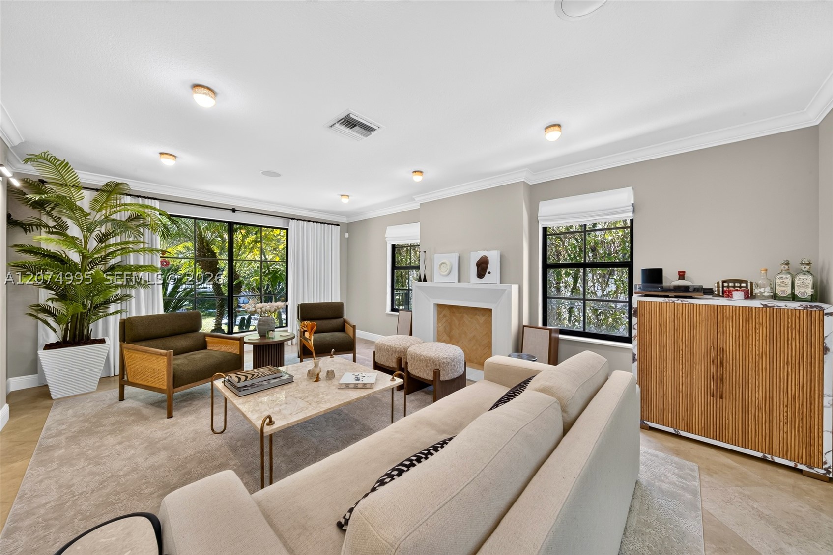 1043 Alfonso Ave Coral Gables, FL 33146