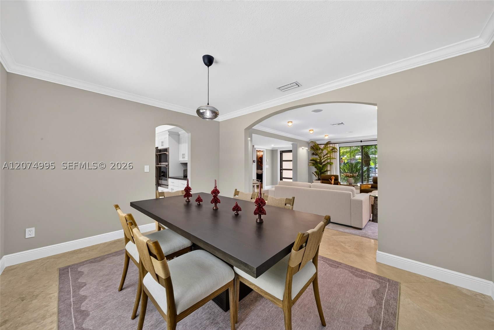 1043 Alfonso Ave Coral Gables, FL 33146