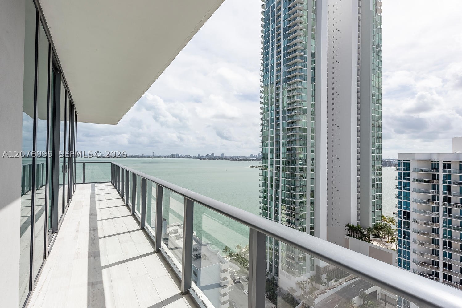 480 NE 31st St #2101 Miami, FL 33137