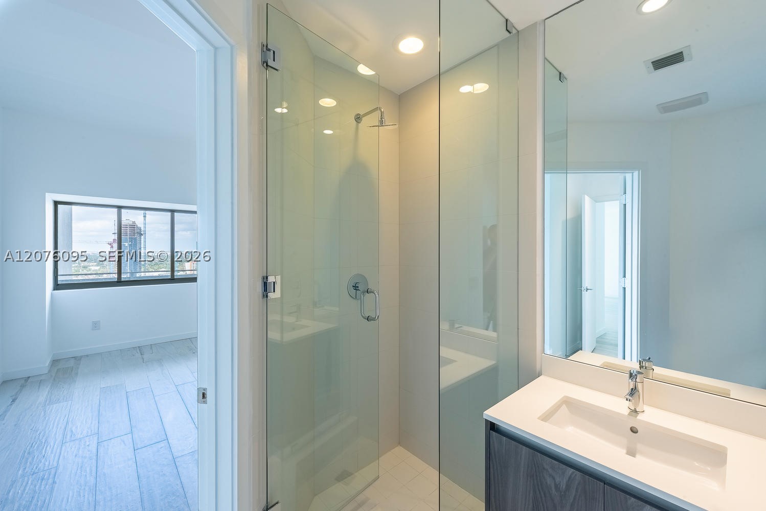 480 NE 31st St #2101 Miami, FL 33137