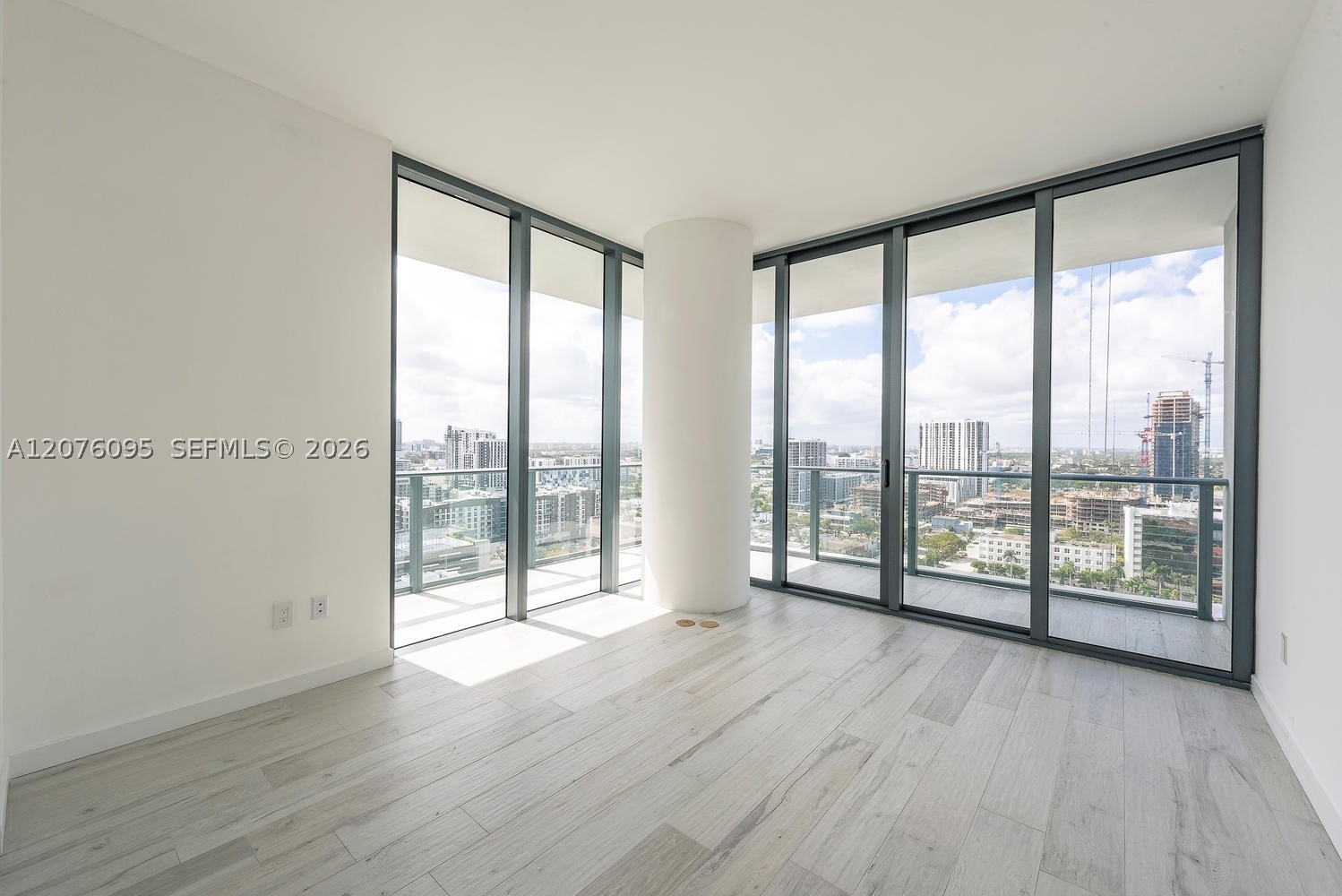 480 NE 31st St #2101 Miami, FL 33137