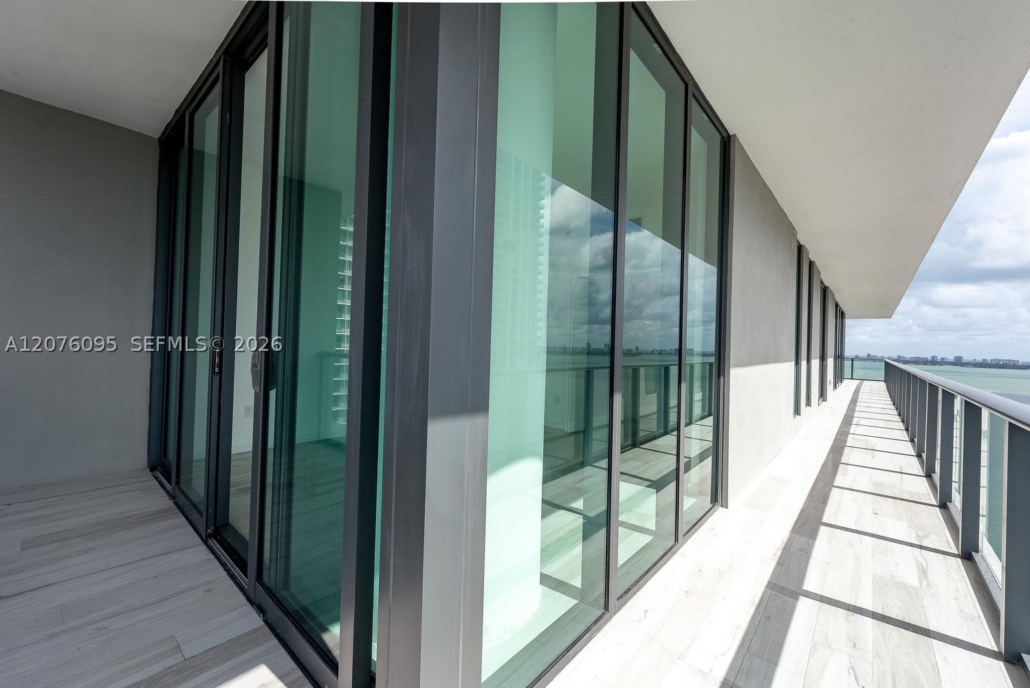 480 NE 31st St #2101 Miami, FL 33137
