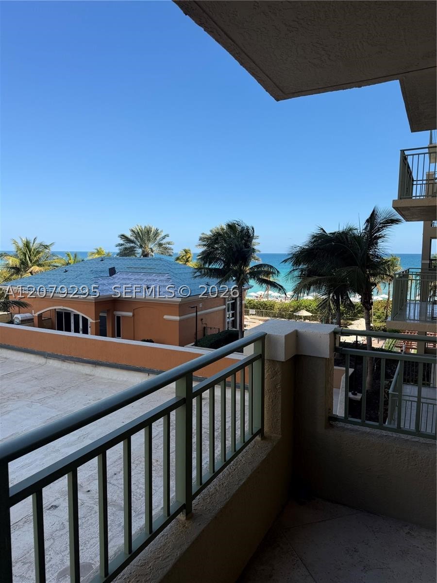 image 2080 Ocean Drive11