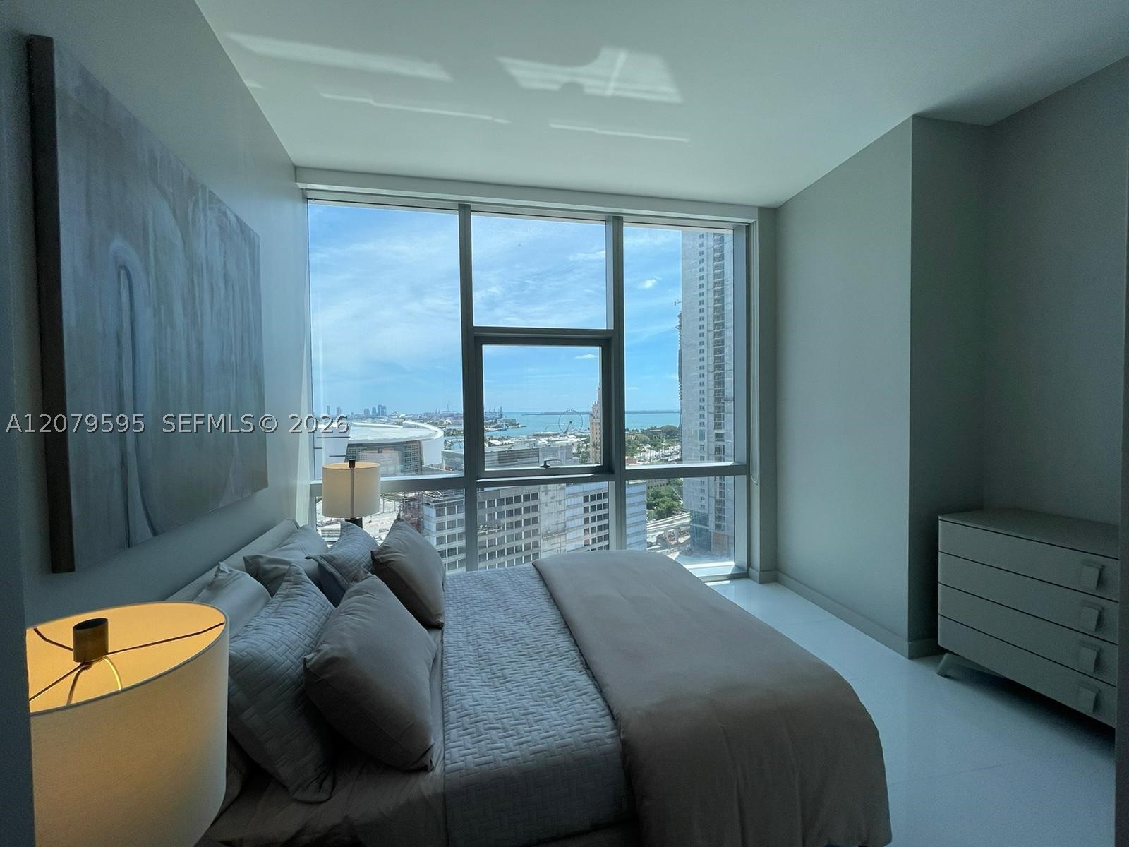 image Paramount Miami Worldcenter9