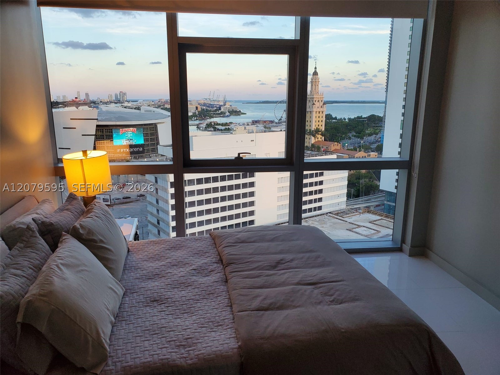 image Paramount Miami Worldcenter12