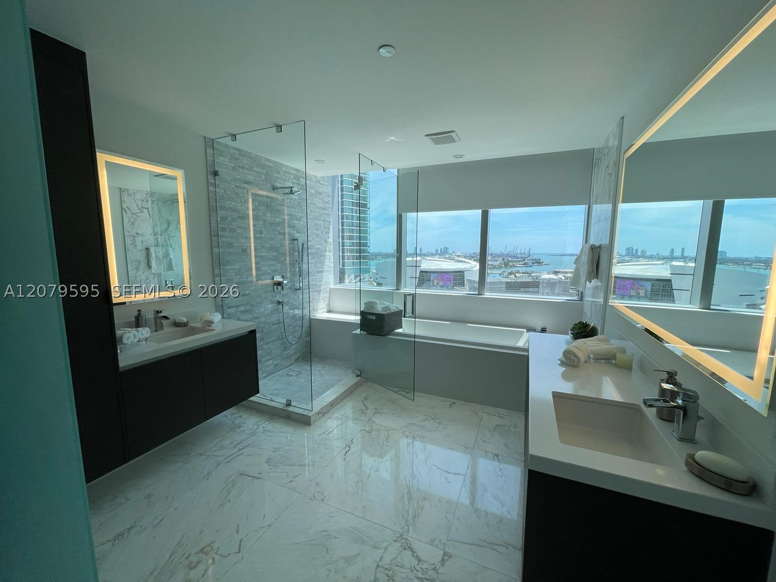 image Paramount Miami Worldcenter22