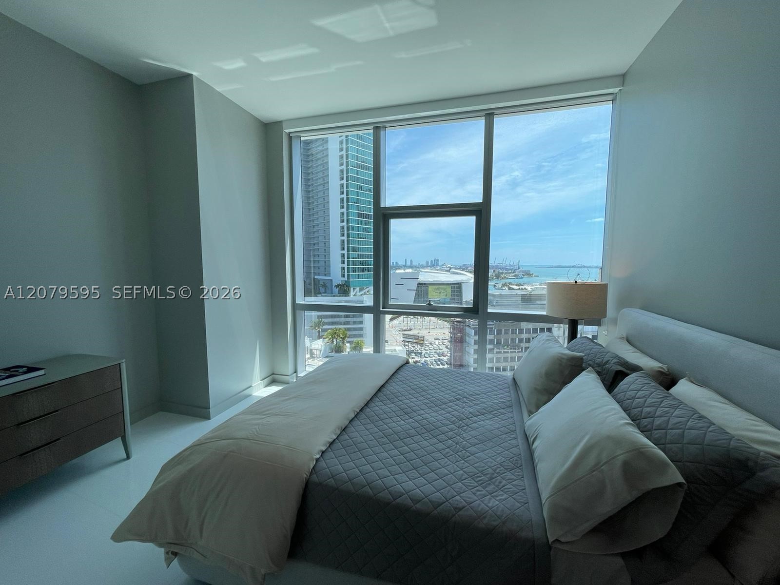 image Paramount Miami Worldcenter8