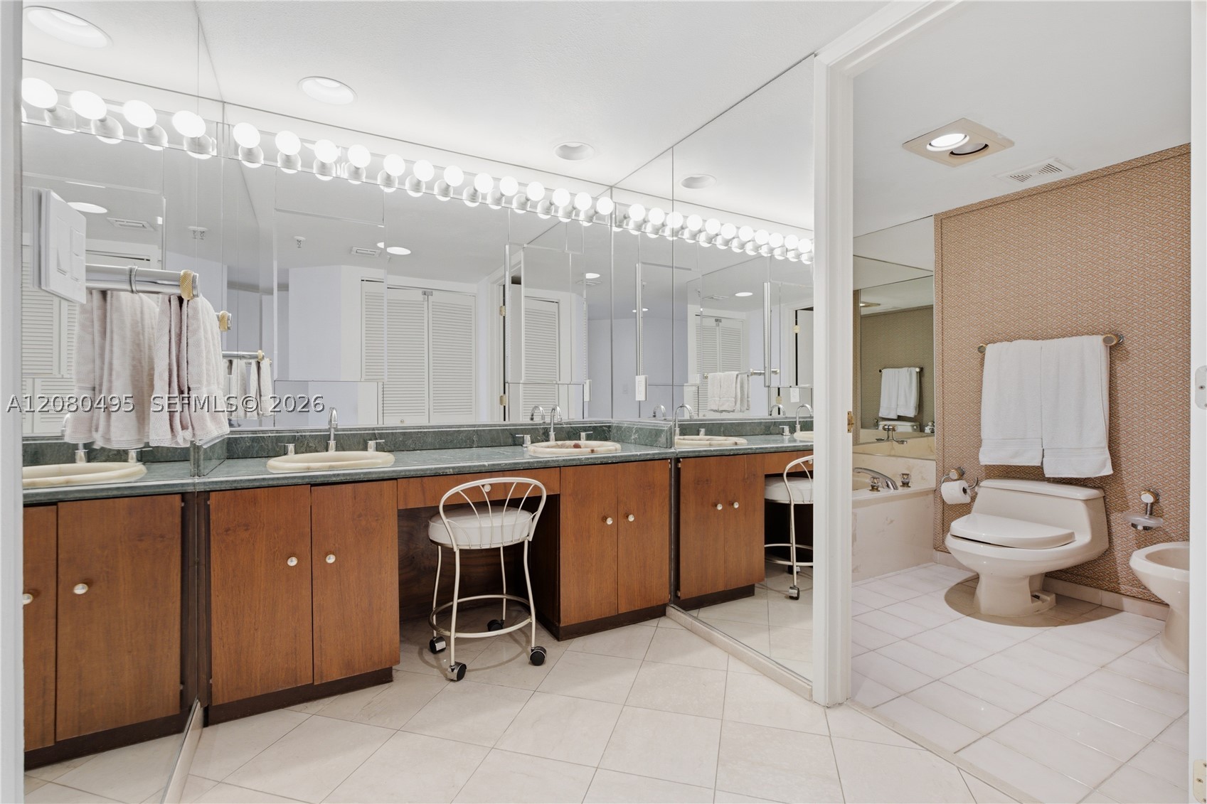 image Brickell Key One14