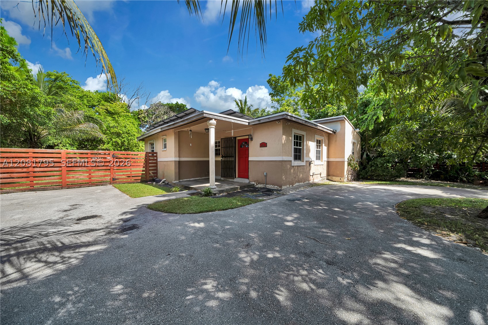 6401 SW 63rd Ct South Miami, FL 33143