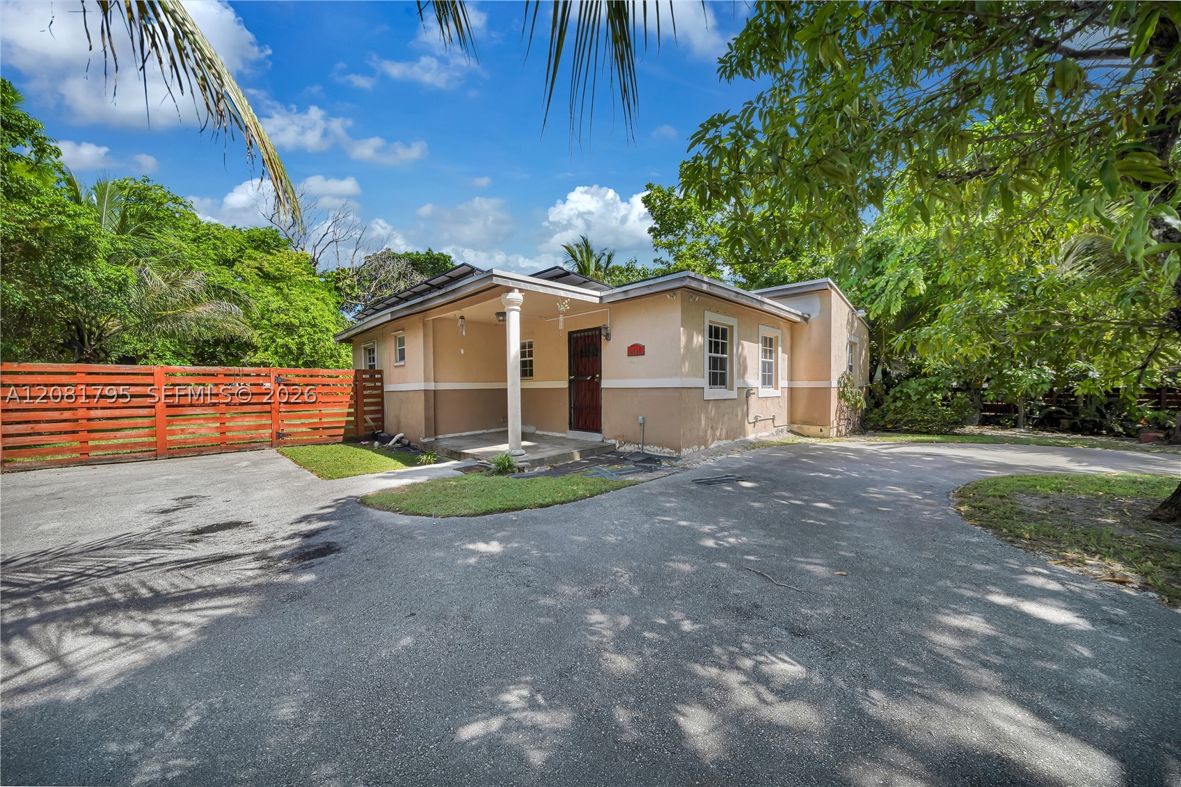 6401 SW 63rd Ct South Miami, FL 33143