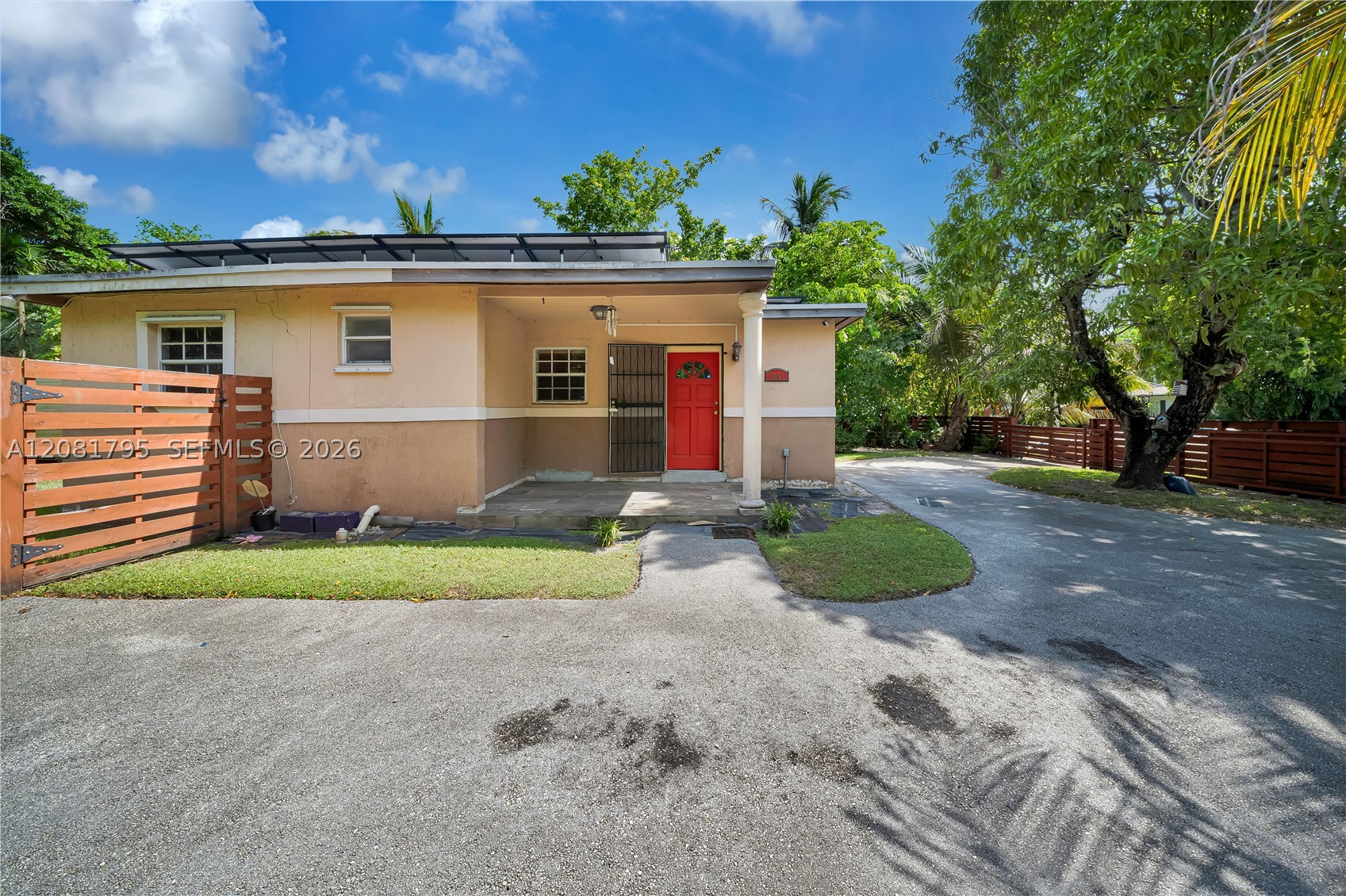 6401 SW 63rd Ct South Miami, FL 33143