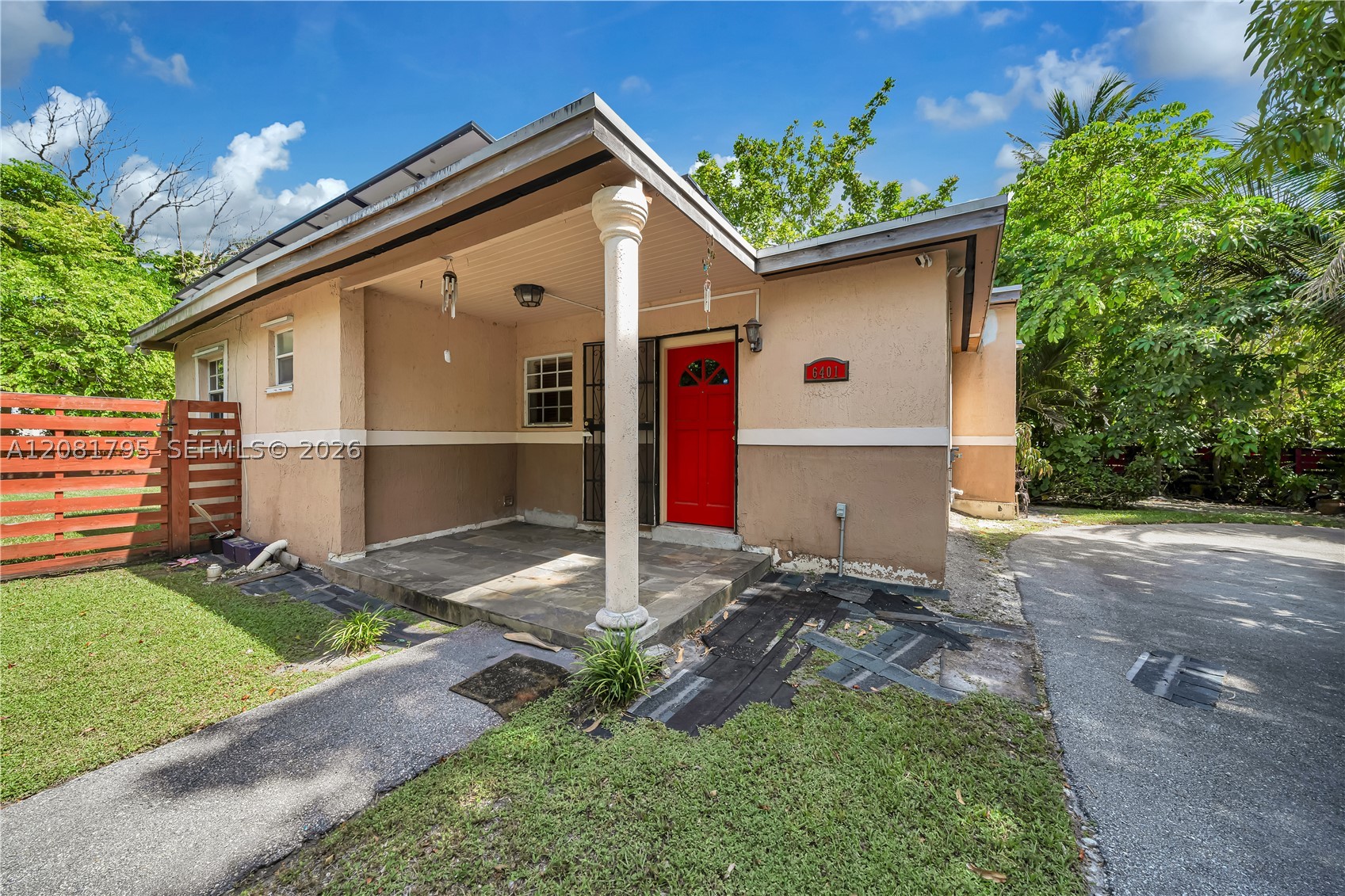 6401 SW 63rd Ct South Miami, FL 33143