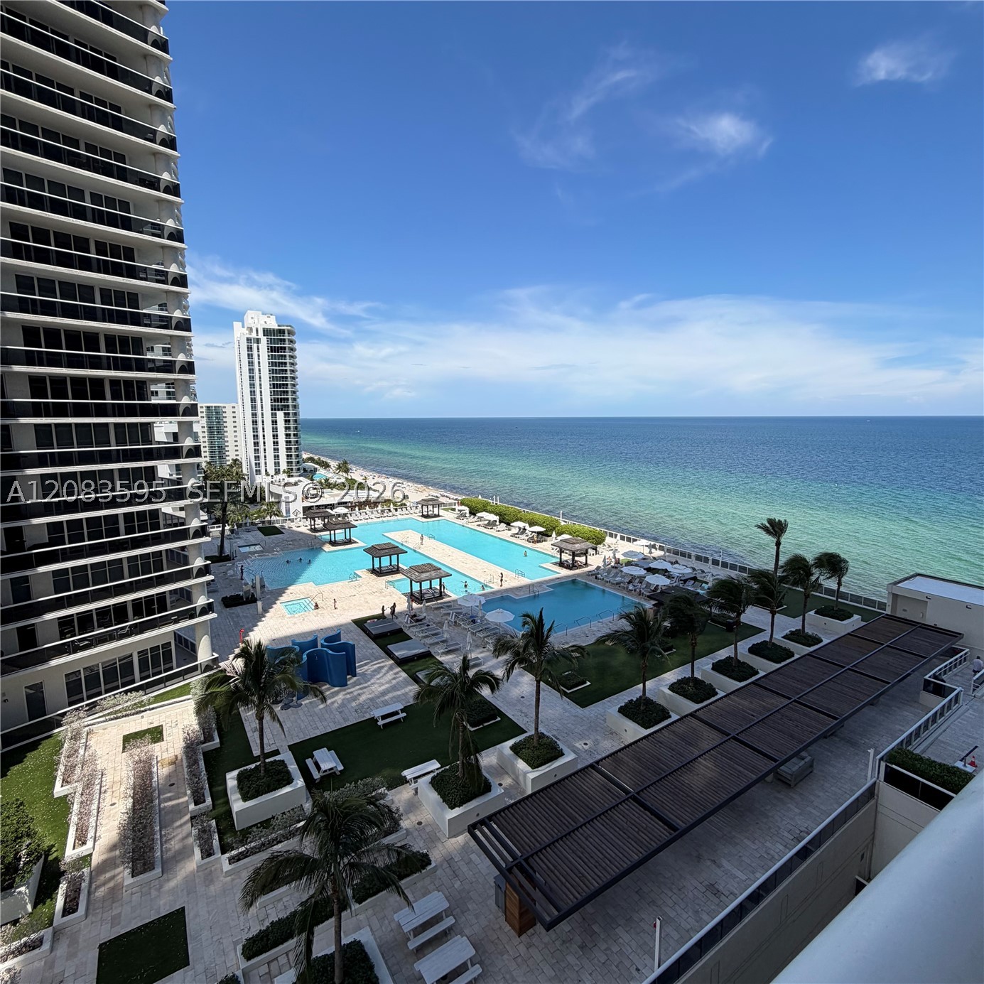 image Beach Club 214