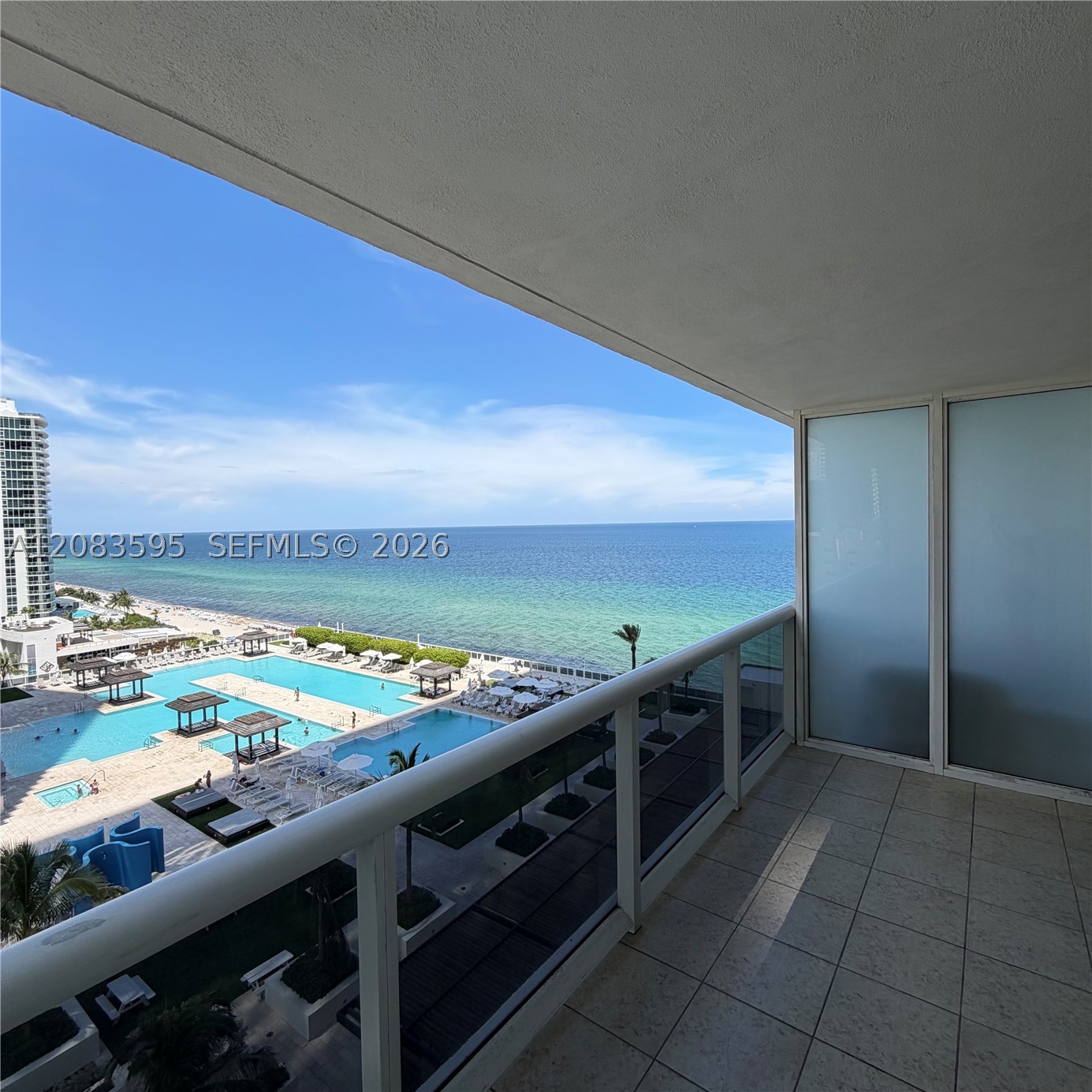 image Beach Club 216