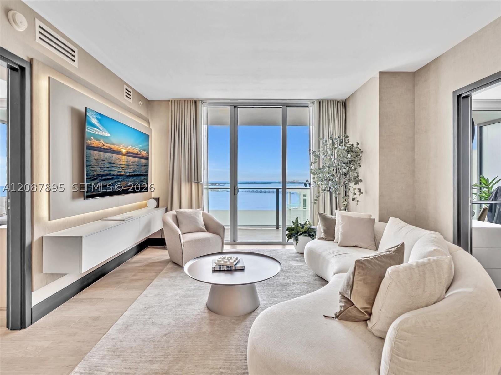 1300 NE Brickell Bay Dr #2905