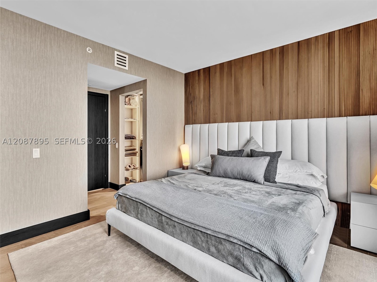 image Brickell House11