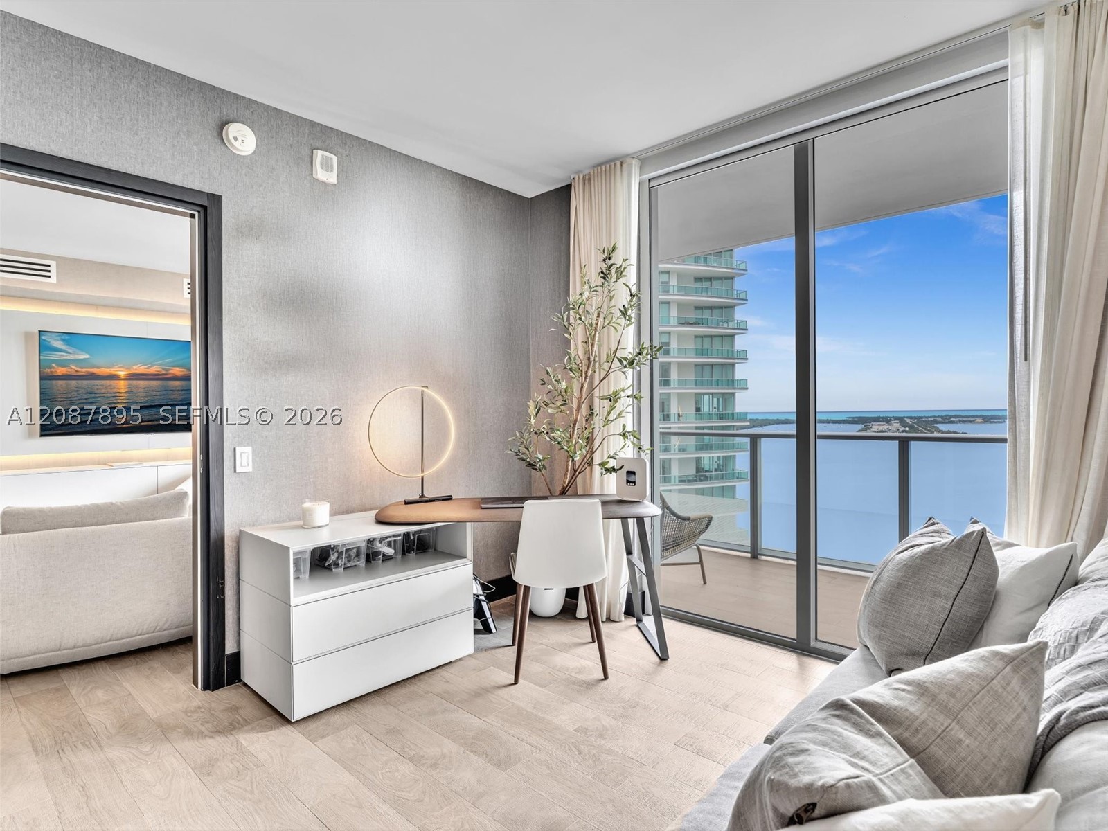 image Brickell House19